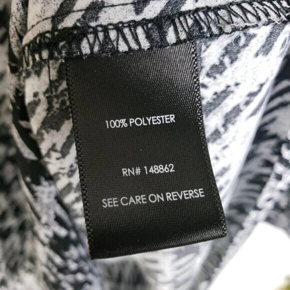 Torrid Classic Black & White Georgette Blouse – Modern Houndstooth Plaid Print - Picture 8 of 11